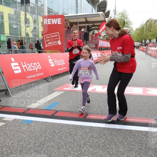 25.04.2026 - Das Zehntel Strokosch-Dieckow http://msf.ph/oto/9633599 25.04.2026 11:15:43 Ziel 6606 meine-sportfotos.de