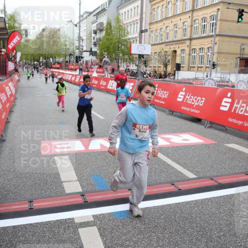 25.04.2026 - Das Zehntel Strokosch-Dieckow http://msf.ph/oto/9633609 25.04.2026 11:09:29 Ziel 5023, 5221, 5232, 7654, 7685, 7778 meine-sportfotos.de