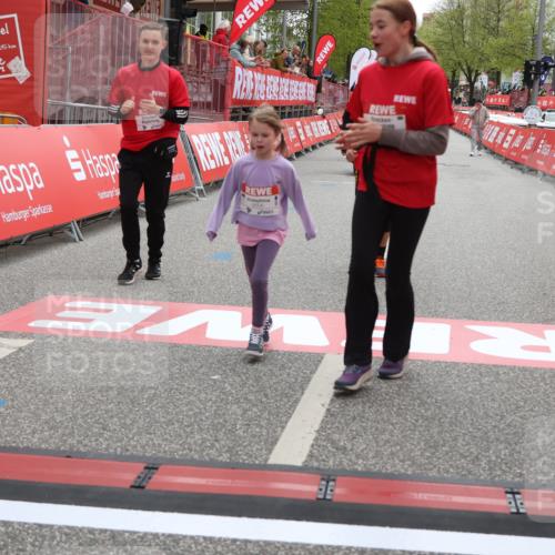 25.04.2026 - Das Zehntel Strokosch-Dieckow http://msf.ph/oto/9633610 25.04.2026 11:15:43 Ziel 6606 meine-sportfotos.de
