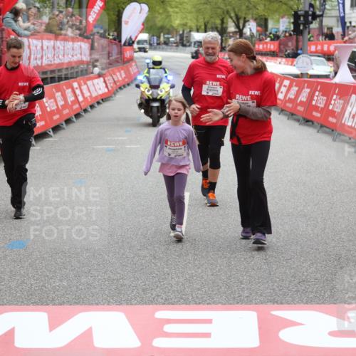 25.04.2026 - Das Zehntel Strokosch-Dieckow http://msf.ph/oto/9633621 25.04.2026 11:15:41 Ziel 6606 meine-sportfotos.de