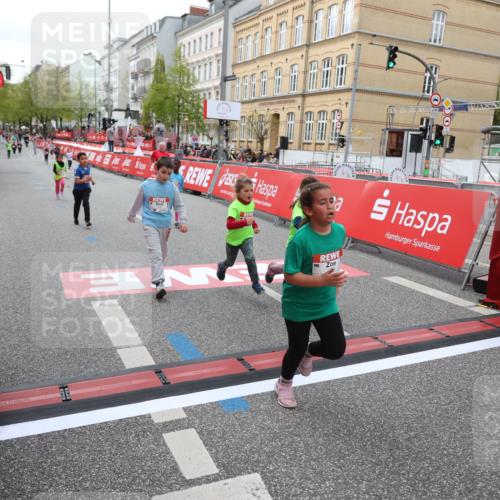 25.04.2026 - Das Zehntel Strokosch-Dieckow http://msf.ph/oto/9633628 25.04.2026 11:09:28 Ziel 5023, 5221, 5232, 7271, 7654, 7685, 7778 meine-sportfotos.de