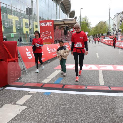 25.04.2026 - Das Zehntel Strokosch-Dieckow http://msf.ph/oto/9633655 25.04.2026 11:15:30 Ziel 5142 meine-sportfotos.de