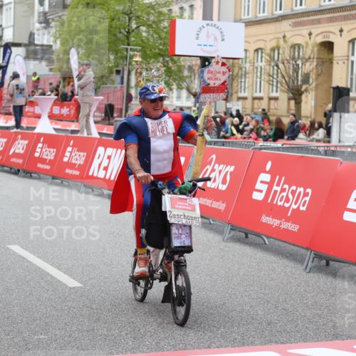 25.04.2026 - Das Zehntel Strokosch-Dieckow http://msf.ph/oto/9633676 25.04.2026 11:09:19 Ziel 5087, 5652, 6562, 6563, 7568 meine-sportfotos.de
