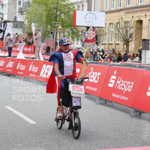 25.04.2026 - Das Zehntel Strokosch-Dieckow http://msf.ph/oto/9633679 25.04.2026 11:09:19 Ziel 5087, 5652, 6562, 6563, 7568 meine-sportfotos.de