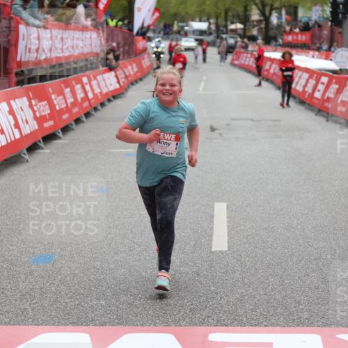 25.04.2026 - Das Zehntel Strokosch-Dieckow http://msf.ph/oto/9633699 25.04.2026 11:15:05 Ziel 7626 meine-sportfotos.de
