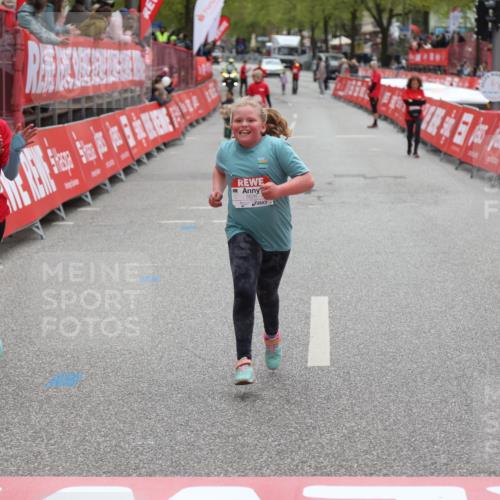 25.04.2026 - Das Zehntel Strokosch-Dieckow http://msf.ph/oto/9633701 25.04.2026 11:15:05 Ziel 7626 meine-sportfotos.de