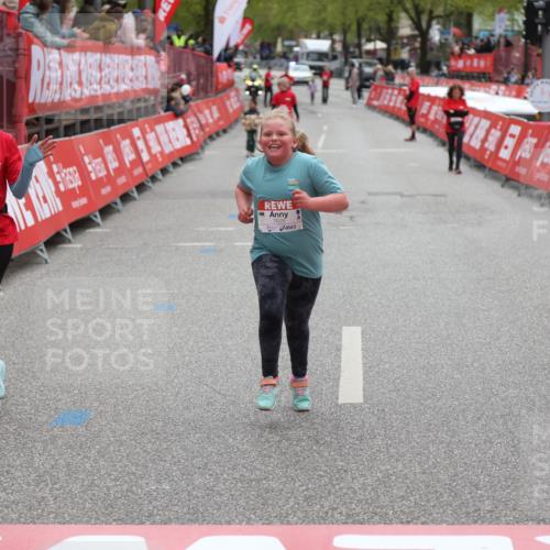 25.04.2026 - Das Zehntel Strokosch-Dieckow http://msf.ph/oto/9633703 25.04.2026 11:15:05 Ziel 7626 meine-sportfotos.de