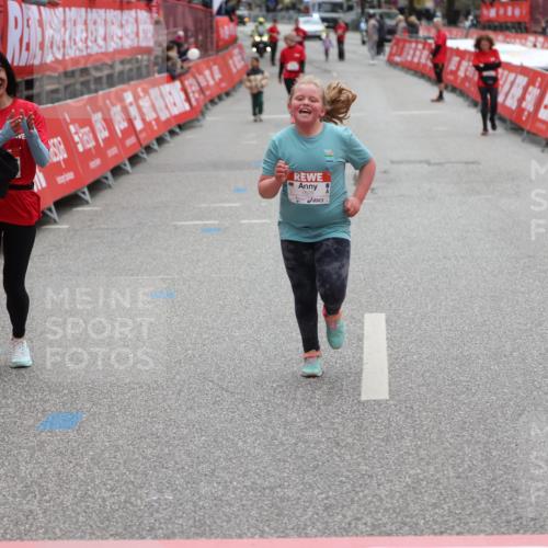 25.04.2026 - Das Zehntel Strokosch-Dieckow http://msf.ph/oto/9633711 25.04.2026 11:15:05 Ziel 7626 meine-sportfotos.de