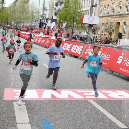 25.04.2026 - Das Zehntel Strokosch-Dieckow http://msf.ph/oto/9633749 25.04.2026 11:09:11 Ziel 5014, 5087, 5130, 5604, 7568, 7570 meine-sportfotos.de