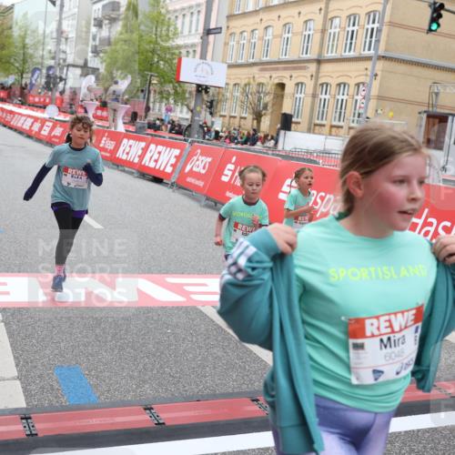 25.04.2026 - Das Zehntel Strokosch-Dieckow http://msf.ph/oto/9633774 25.04.2026 11:09:03 Ziel 5054, 5932, 5936, 6048, 6462, 6800, 7419, 7425, 7448, 7451 meine-sportfotos.de