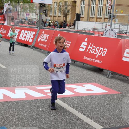 25.04.2026 - Das Zehntel Strokosch-Dieckow http://msf.ph/oto/9633798 25.04.2026 11:09:00 Ziel 5054, 5477, 6048, 6462, 6800, 7419, 7451 meine-sportfotos.de