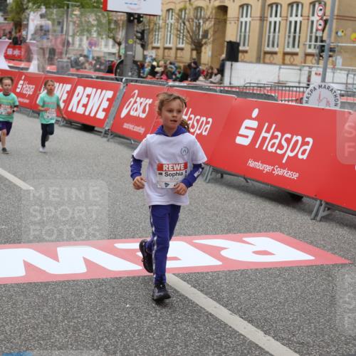25.04.2026 - Das Zehntel Strokosch-Dieckow http://msf.ph/oto/9633800 25.04.2026 11:09:00 Ziel 5054, 5477, 6048, 6462, 6800, 7419, 7451 meine-sportfotos.de