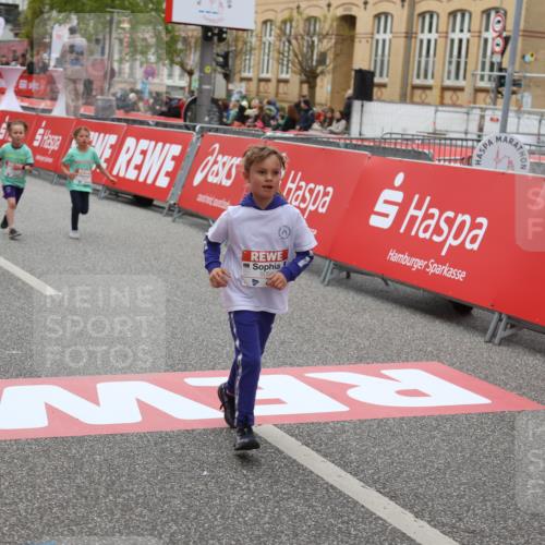 25.04.2026 - Das Zehntel Strokosch-Dieckow http://msf.ph/oto/9633801 25.04.2026 11:09:00 Ziel 5054, 5477, 6048, 6462, 6800, 7419, 7451 meine-sportfotos.de