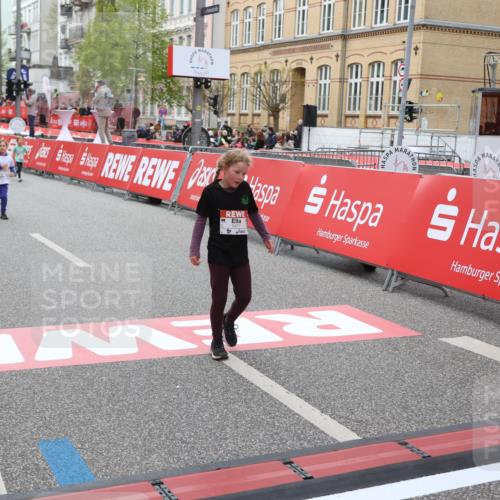 25.04.2026 - Das Zehntel Strokosch-Dieckow http://msf.ph/oto/9633819 25.04.2026 11:08:56 Ziel 5477, 6049, 6803, 7419, 7451 meine-sportfotos.de