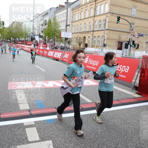25.04.2026 - Das Zehntel Strokosch-Dieckow http://msf.ph/oto/9633827 25.04.2026 11:08:50 Ziel 5964, 6049, 7463, 7477, 7480, 7503, 7558, 8055 meine-sportfotos.de