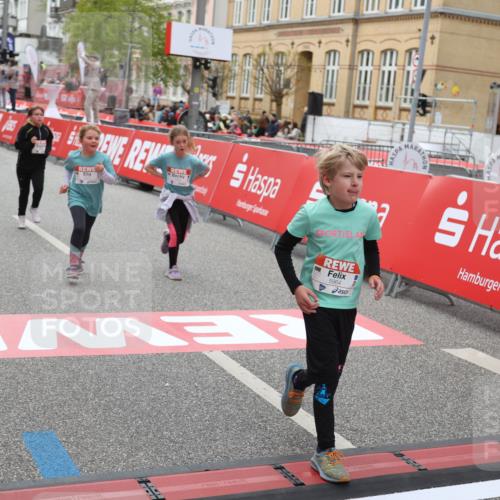 25.04.2026 - Das Zehntel Strokosch-Dieckow http://msf.ph/oto/9633845 25.04.2026 11:08:44 Ziel 5397, 5400, 5964, 6115, 7463, 7477 meine-sportfotos.de