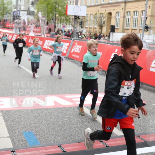 25.04.2026 - Das Zehntel Strokosch-Dieckow http://msf.ph/oto/9633846 25.04.2026 11:08:44 Ziel 5397, 5400, 5964, 6115, 7463, 7477 meine-sportfotos.de