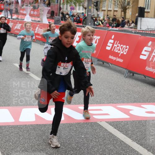 25.04.2026 - Das Zehntel Strokosch-Dieckow http://msf.ph/oto/9633848 25.04.2026 11:08:43 Ziel 5397, 5400, 5964, 6115, 6819, 7463, 7477 meine-sportfotos.de
