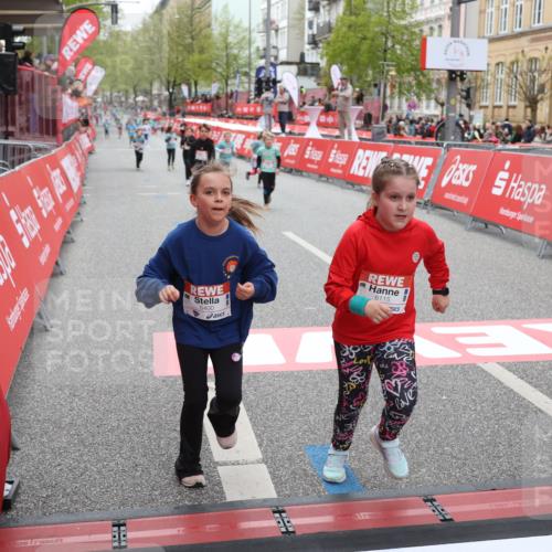 25.04.2026 - Das Zehntel Strokosch-Dieckow http://msf.ph/oto/9633850 25.04.2026 11:08:39 Ziel 5397, 5400, 6115, 6443, 6777, 6819 meine-sportfotos.de