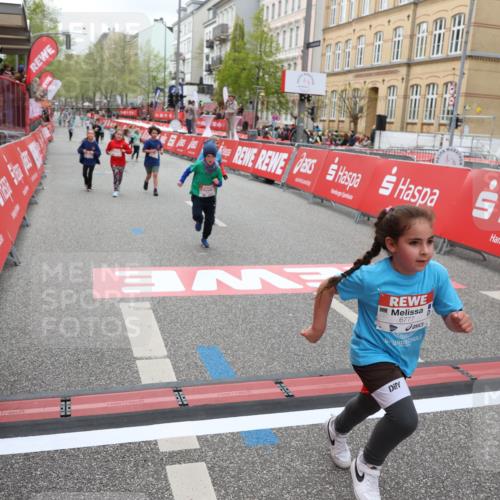 25.04.2026 - Das Zehntel Strokosch-Dieckow http://msf.ph/oto/9633855 25.04.2026 11:08:35 Ziel 5027, 6443, 6559, 6777, 6819 meine-sportfotos.de