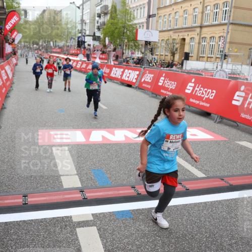 25.04.2026 - Das Zehntel Strokosch-Dieckow http://msf.ph/oto/9633857 25.04.2026 11:08:35 Ziel 5027, 6443, 6559, 6777, 6819 meine-sportfotos.de