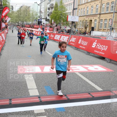 25.04.2026 - Das Zehntel Strokosch-Dieckow http://msf.ph/oto/9633860 25.04.2026 11:08:35 Ziel 5027, 6443, 6559, 6777, 6819 meine-sportfotos.de
