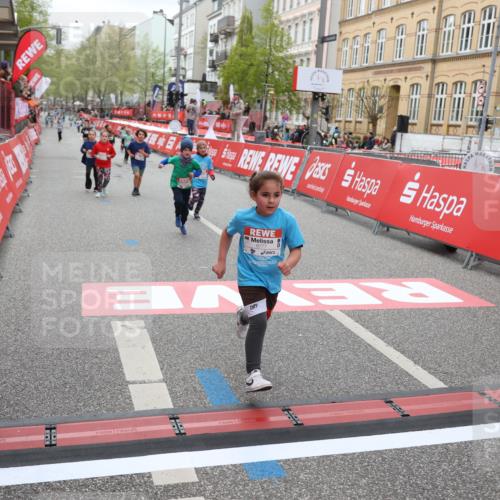 25.04.2026 - Das Zehntel Strokosch-Dieckow http://msf.ph/oto/9633861 25.04.2026 11:08:35 Ziel 5027, 6443, 6559, 6777, 6819 meine-sportfotos.de