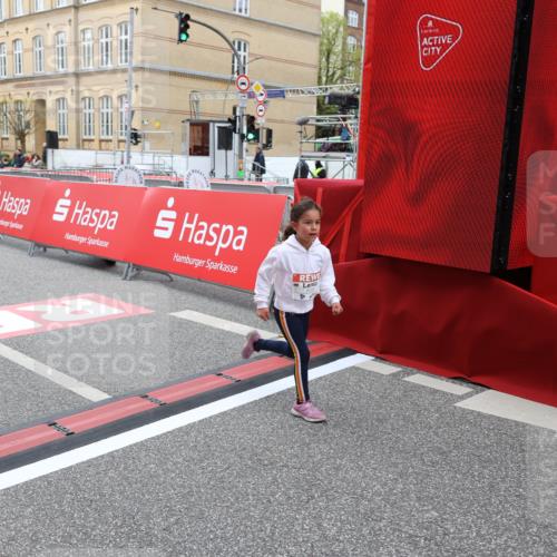 25.04.2026 - Das Zehntel Strokosch-Dieckow http://msf.ph/oto/9633869 25.04.2026 11:08:33 Ziel 5027, 5887, 6559, 6777, 7737, 7852, 7985 meine-sportfotos.de