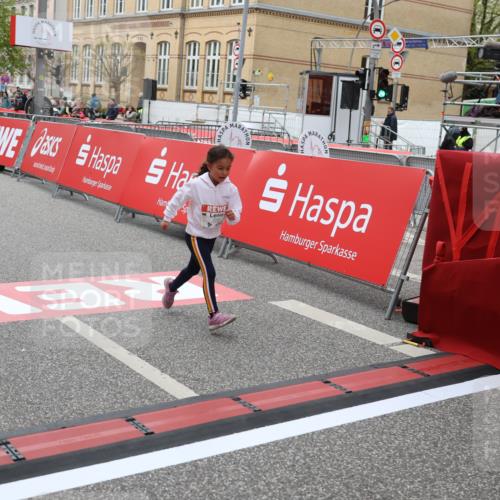 25.04.2026 - Das Zehntel Strokosch-Dieckow http://msf.ph/oto/9633872 25.04.2026 11:08:32 Ziel 5027, 5887, 6559, 6777, 7737, 7852, 7985 meine-sportfotos.de
