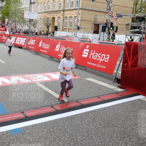 25.04.2026 - Das Zehntel Strokosch-Dieckow http://msf.ph/oto/9633876 25.04.2026 11:08:29 Ziel 5027, 5887, 7737, 7852, 7985 meine-sportfotos.de