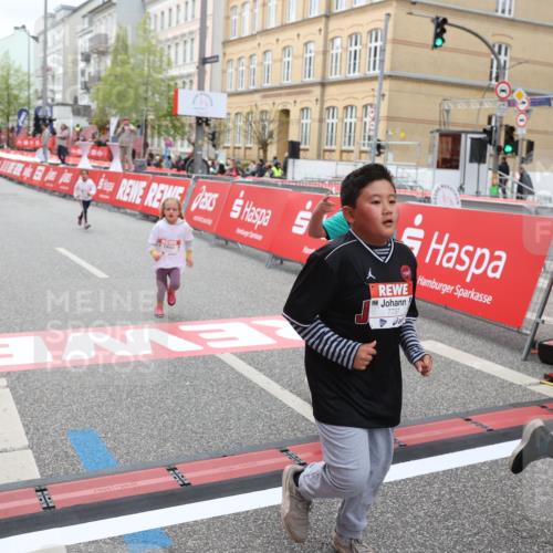 25.04.2026 - Das Zehntel Strokosch-Dieckow http://msf.ph/oto/9633884 25.04.2026 11:08:28 Ziel 5027, 5060, 5061, 5887, 6310, 7737, 7852, 7985 meine-sportfotos.de