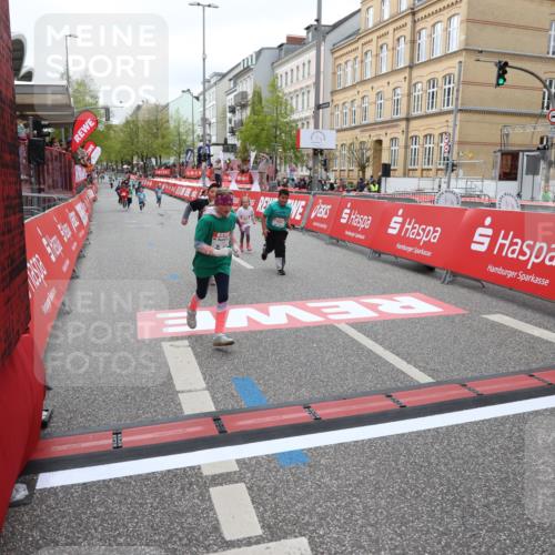 25.04.2026 - Das Zehntel Strokosch-Dieckow http://msf.ph/oto/9633894 25.04.2026 11:08:27 Ziel 5027, 5060, 5061, 5887, 6310, 7737, 7852, 7985 meine-sportfotos.de