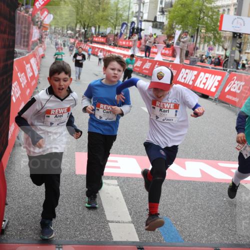 25.04.2026 - Das Zehntel Strokosch-Dieckow http://msf.ph/oto/9633906 25.04.2026 11:08:22 Ziel 5060, 5061, 5881, 5939, 6310, 7263, 7264, 7365, 7431, 7438, 7507, 7668 meine-sportfotos.de