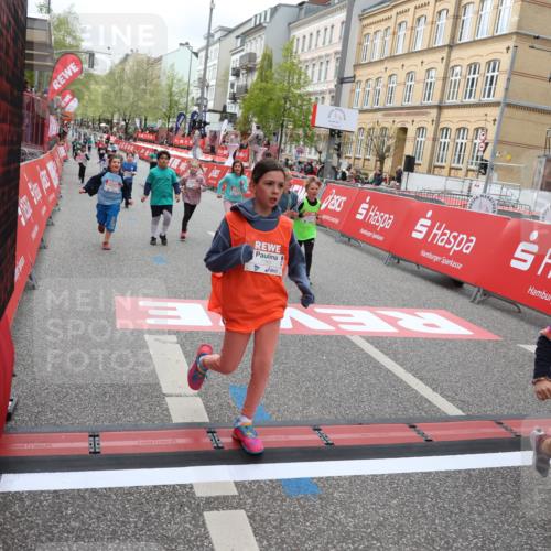 25.04.2026 - Das Zehntel Strokosch-Dieckow http://msf.ph/oto/9633938 25.04.2026 11:08:17 Ziel 5064, 5125, 5144, 5939, 6160, 6163, 6174, 7263, 7264, 7277, 7365, 7491, 7507, 7523, 7606, 7990 meine-sportfotos.de