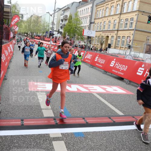 25.04.2026 - Das Zehntel Strokosch-Dieckow http://msf.ph/oto/9633940 25.04.2026 11:08:17 Ziel 5064, 5125, 5144, 5939, 6160, 6163, 6174, 7263, 7264, 7277, 7365, 7491, 7507, 7523, 7606, 7990 meine-sportfotos.de