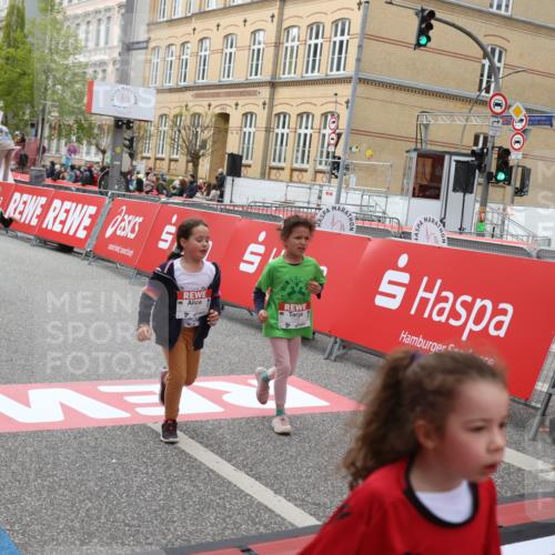25.04.2026 - Das Zehntel Strokosch-Dieckow http://msf.ph/oto/9633945 25.04.2026 11:08:16 Ziel 5064, 5125, 5144, 5939, 6160, 6163, 6174, 7263, 7264, 7270, 7277, 7365, 7491, 7507, 7511, 7523, 7556, 7606, 7990 meine-sportfotos.de
