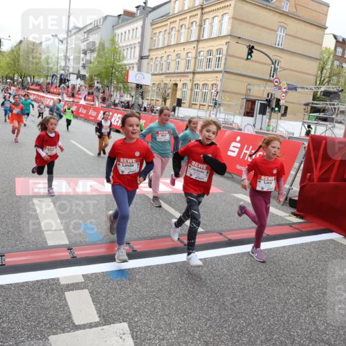 25.04.2026 - Das Zehntel Strokosch-Dieckow http://msf.ph/oto/9633960 25.04.2026 11:08:14 Ziel 5064, 5125, 5144, 6160, 6163, 6174, 6185, 7263, 7264, 7270, 7272, 7277, 7285, 7491, 7511, 7523, 7556, 7606, 7990 meine-sportfotos.de