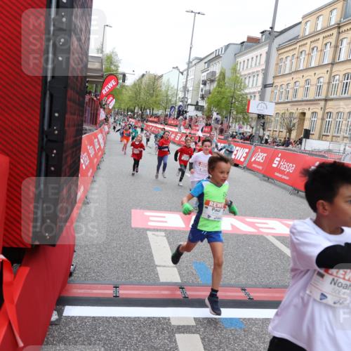 25.04.2026 - Das Zehntel Strokosch-Dieckow http://msf.ph/oto/9633974 25.04.2026 11:08:12 Ziel 5064, 5125, 5144, 5151, 6160, 6163, 6174, 6185, 7270, 7272, 7277, 7285, 7511, 7523, 7556, 7606 meine-sportfotos.de