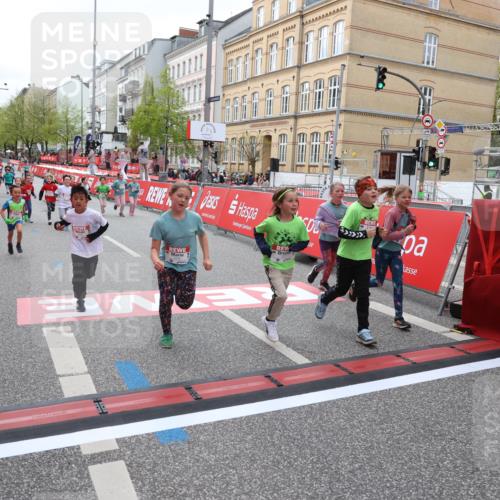 25.04.2026 - Das Zehntel Strokosch-Dieckow http://msf.ph/oto/9633989 25.04.2026 11:08:11 Ziel 5064, 5125, 5144, 5151, 6185, 7270, 7272, 7277, 7285, 7484, 7511, 7523, 7556 meine-sportfotos.de