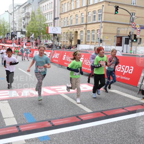 25.04.2026 - Das Zehntel Strokosch-Dieckow http://msf.ph/oto/9633992 25.04.2026 11:08:10 Ziel 5064, 5144, 5151, 6185, 7270, 7272, 7277, 7285, 7484, 7511, 7523, 7556 meine-sportfotos.de