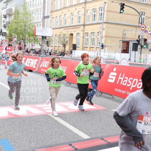 25.04.2026 - Das Zehntel Strokosch-Dieckow http://msf.ph/oto/9633996 25.04.2026 11:08:10 Ziel 5064, 5144, 5151, 6185, 7270, 7272, 7277, 7285, 7484, 7511, 7523, 7556 meine-sportfotos.de