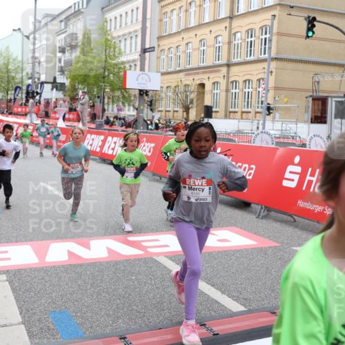 25.04.2026 - Das Zehntel Strokosch-Dieckow http://msf.ph/oto/9633999 25.04.2026 11:08:09 Ziel 5064, 5151, 6185, 6277, 7270, 7272, 7277, 7285, 7457, 7484, 7511, 7523, 7556, 7764 meine-sportfotos.de