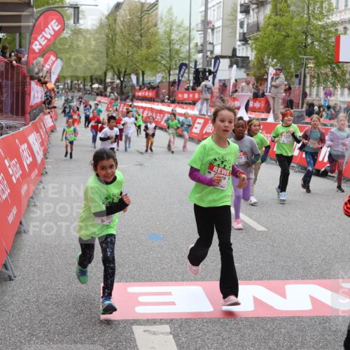 25.04.2026 - Das Zehntel Strokosch-Dieckow http://msf.ph/oto/9634009 25.04.2026 11:08:08 Ziel 5151, 5606, 6185, 6277, 7270, 7272, 7285, 7457, 7484, 7511, 7556, 7764 meine-sportfotos.de