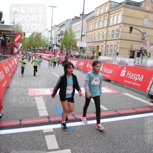 25.04.2026 - Das Zehntel Strokosch-Dieckow http://msf.ph/oto/9634011 25.04.2026 11:08:06 Ziel 5151, 5606, 6277, 7272, 7285, 7457, 7484, 7519, 7648, 7650, 7764 meine-sportfotos.de