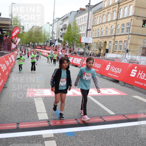 25.04.2026 - Das Zehntel Strokosch-Dieckow http://msf.ph/oto/9634015 25.04.2026 11:08:05 Ziel 5151, 5606, 6277, 7457, 7484, 7519, 7648, 7650, 7764 meine-sportfotos.de