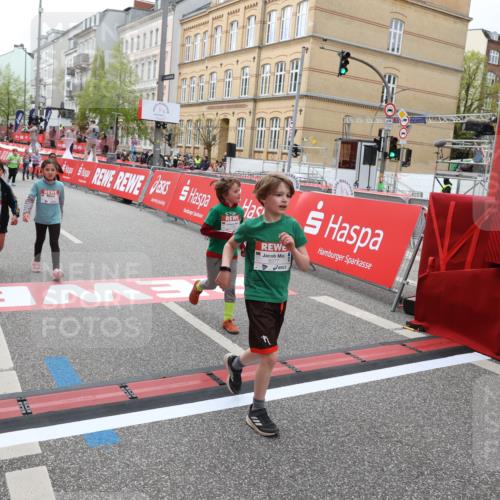 25.04.2026 - Das Zehntel Strokosch-Dieckow http://msf.ph/oto/9634028 25.04.2026 11:08:04 Ziel 5606, 6277, 6658, 7457, 7484, 7519, 7648, 7650, 7764 meine-sportfotos.de