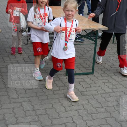 25.04.2026 - Das Zehntel Yannick Fuchs http://msf.ph/oto/9636087 25.04.2026 09:07:57 Allgemein zum Event 2276, 19, 2842, 39 meine-sportfotos.de