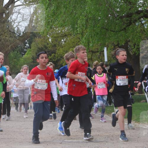 25.04.2026 - Das Zehntel Zöllner http://msf.ph/oto/9656777 25.04.2026 11:42:15 Laufen 10288, 12928 meine-sportfotos.de
