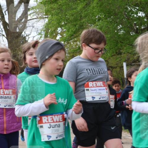 25.04.2026 - Das Zehntel Zöllner http://msf.ph/oto/9656791 25.04.2026 07:47:25 Laufen 2386, 2389, 250, 1154, 237 meine-sportfotos.de