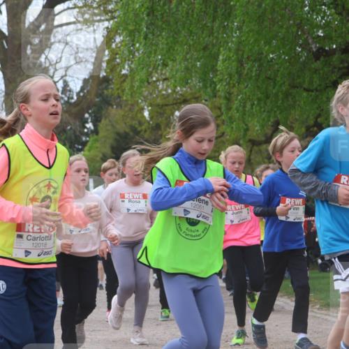 25.04.2026 - Das Zehntel Zöllner http://msf.ph/oto/9656825 25.04.2026 11:42:17 Laufen 12018, 10011, 12051, 1949, 47, 10, 89 meine-sportfotos.de